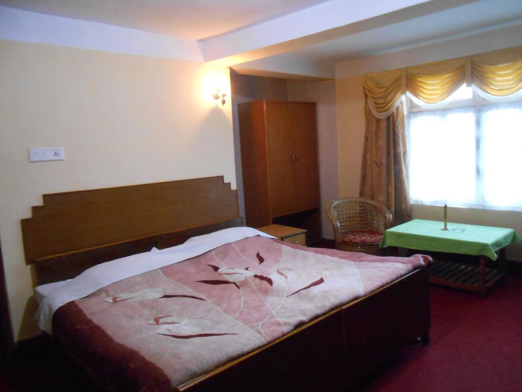 Pradhan Residency Дарджилінг Номер фото