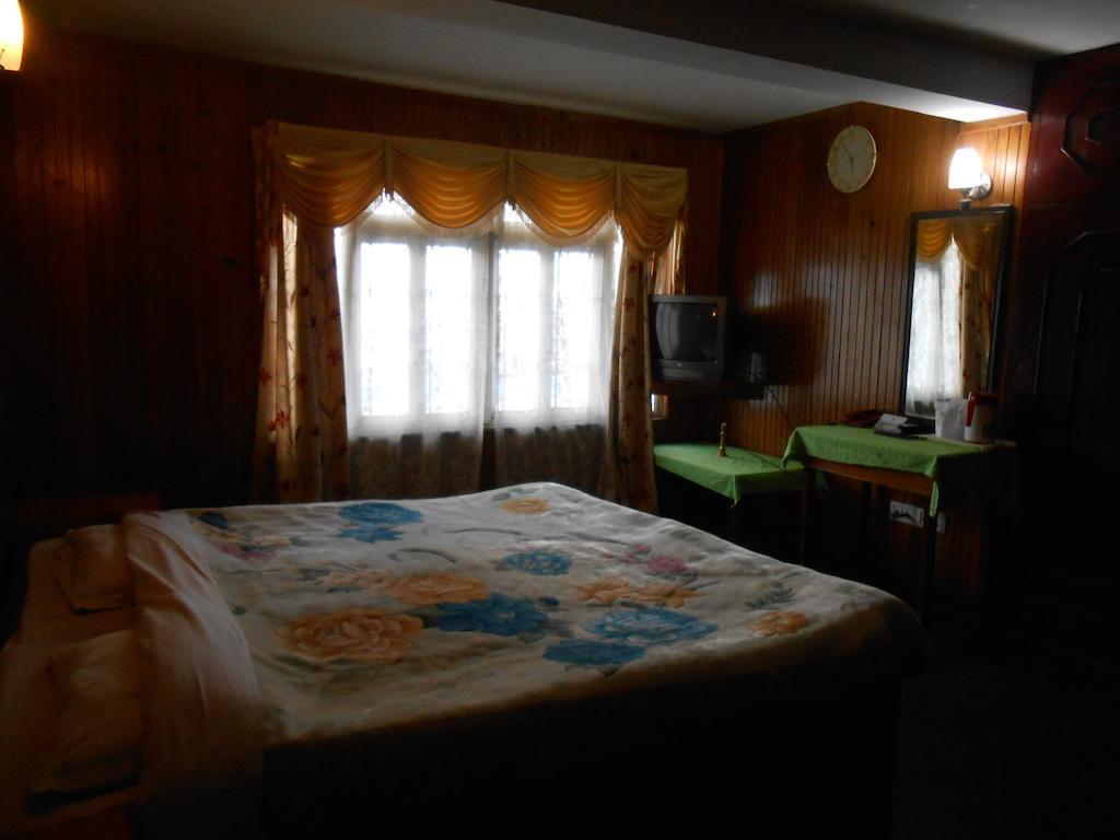 Pradhan Residency Дарджилінг Номер фото